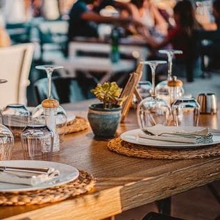 Victoria pledges $87m to bring outdoor dining to life Victoria pledges $87m to bring outdoor dining to life